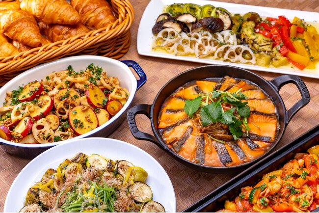 Breakfast with freshly baked bread and vegetables