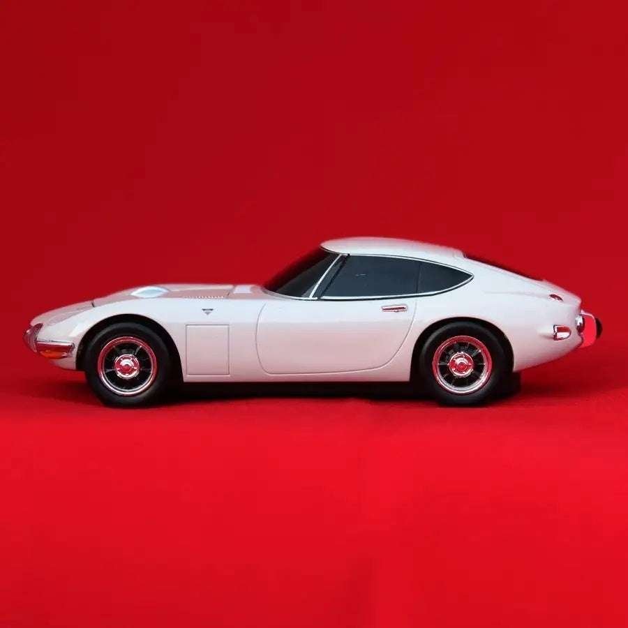 Mouse from the legendary Toyota 2000GT appears at Nasu Classic Car Museum