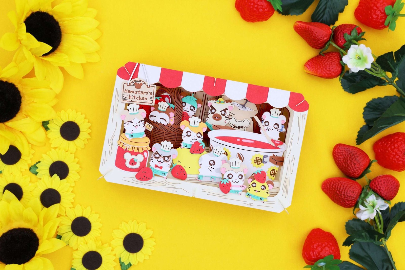 Ensky Co., Ltd. The Ham-chans are making jam! Create original illustrations into 3D art! “Paper Theater Hamtaro” released
