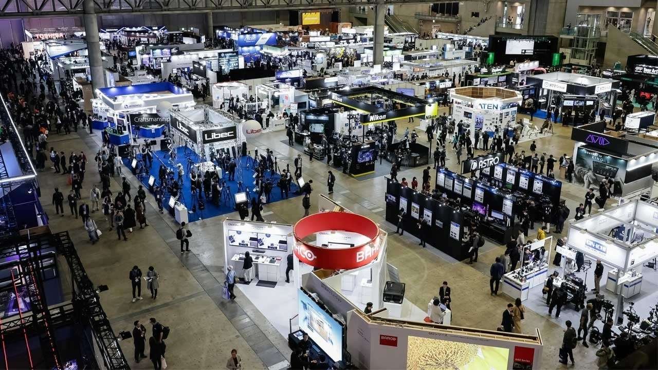 The future of video production is changing with AI – Chronocast exhibits for the first time at Inter BEE 2025. Next-generation video DX pioneered by broadcasting and AI is revealed in a hands-on demo.