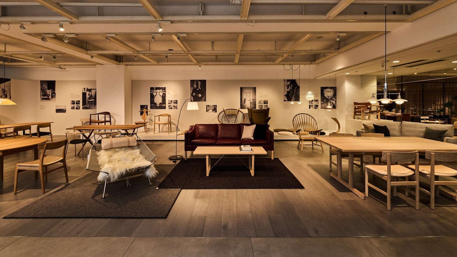 ACTUS The second floor of the ACTUS Shinjuku store will be refreshed and reopened on Saturday, October 25th. A new space will be created to communicate the present and future of Danish furniture.