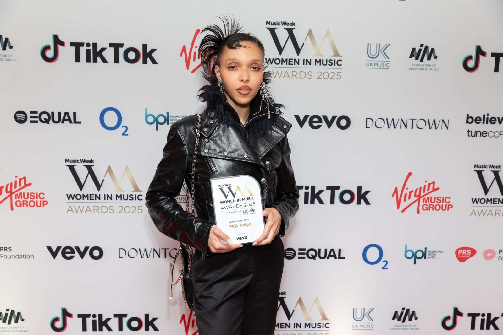 McQueen FKA Twigs wears McQueen